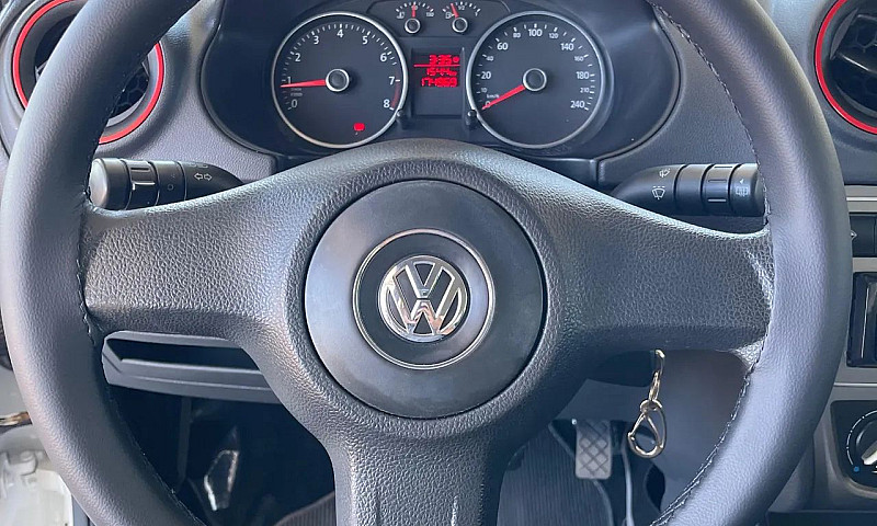 Volkswagen Voyage Vo...