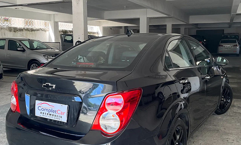 Chevrolet Sonic Sed....
