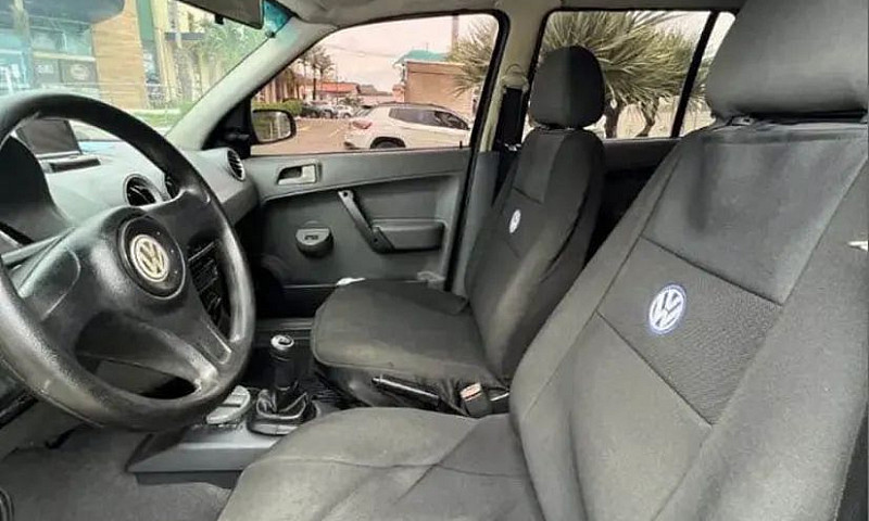 Volkswagen Gol 1.6 M...