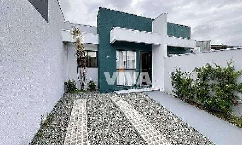 Casa Com 3 Dormitóri...