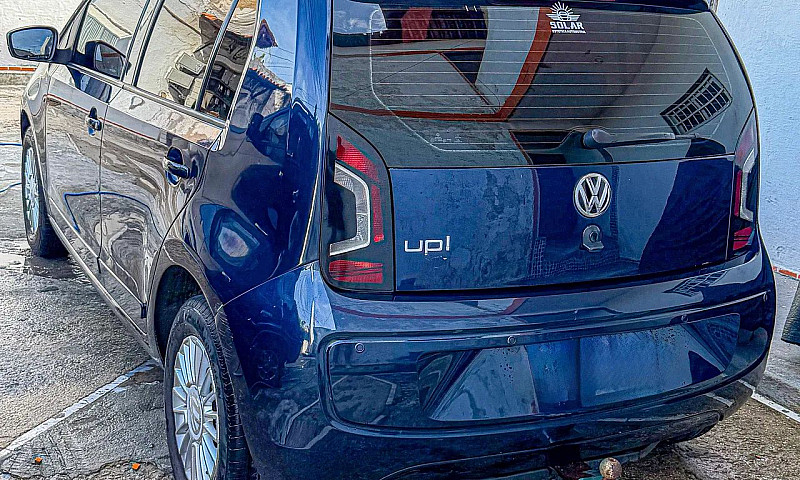 Volkswagen Up! Take ...