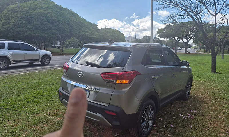 Hyundai Creta Presti...