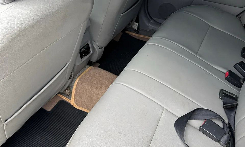 Toyota Corolla Xei 1...