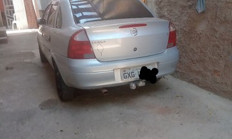Corsa Sedan...
