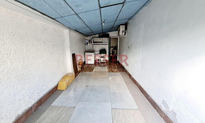 Casa Com 2 Dormitóri...