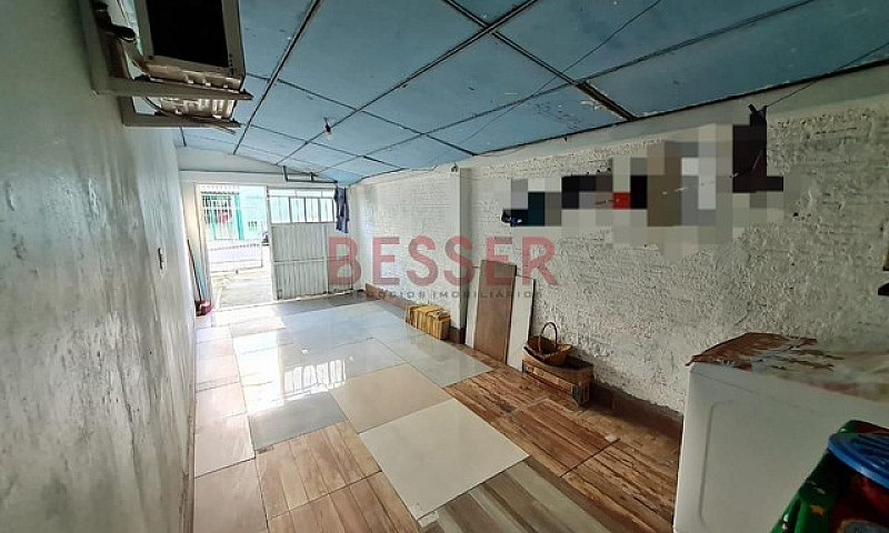 Casa Com 2 Dormitóri...