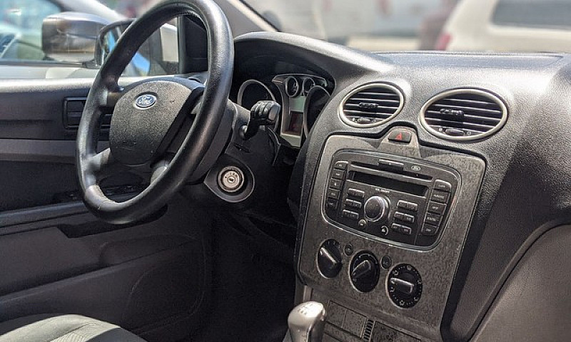 Focus Sedan 2.0 Comp...