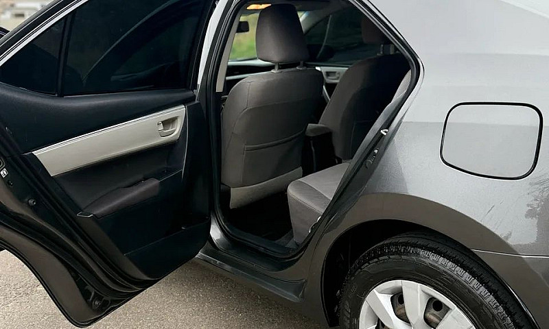 Toyota Corolla Gli 1...