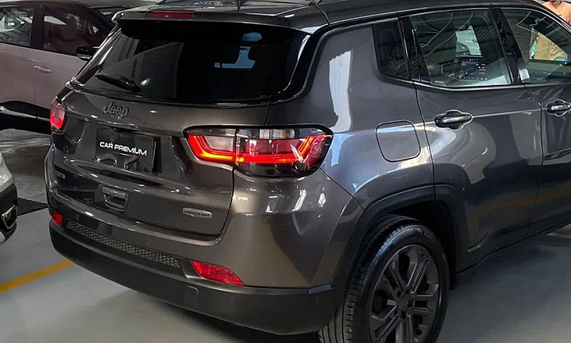 Jeep Compass Longitu...