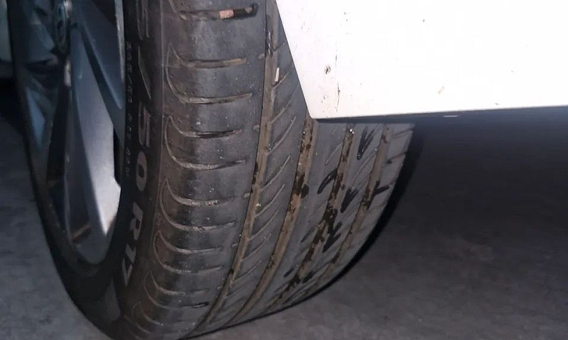 Volkswagen Virtus Hi...