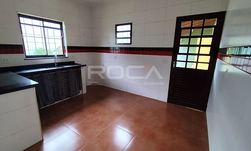 Casa Padrão Para Alu...