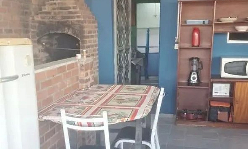 Sobrado Próximo Ao C...