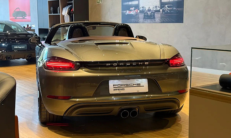 Porsche 718 Boxster ...