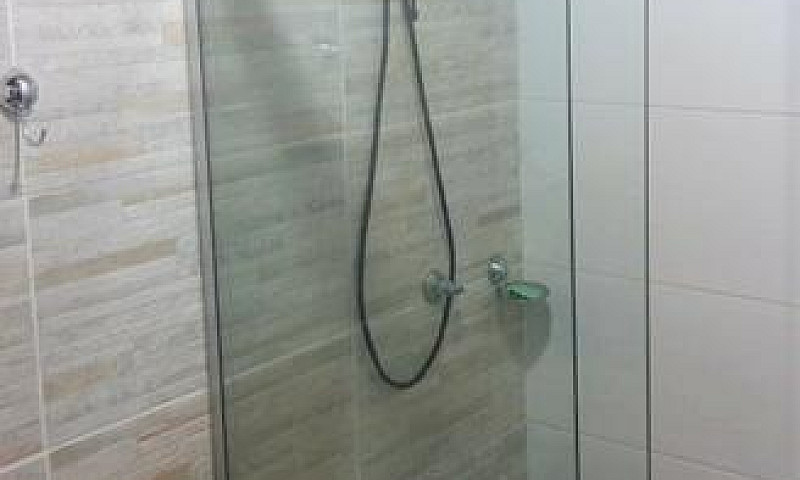 Aluga-Se Apartamento...