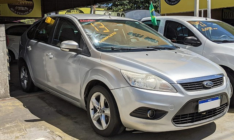 Focus Sedan 2.0 Comp...