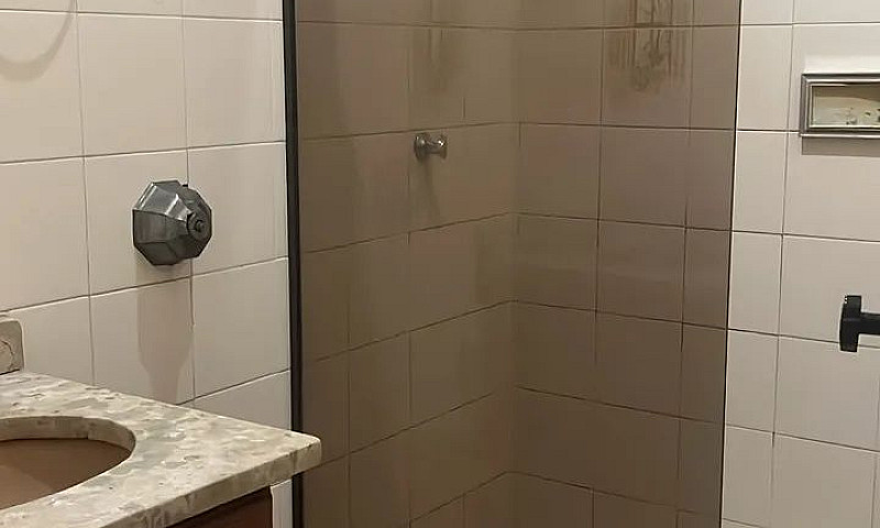 Aluguel Rapazes Casa...