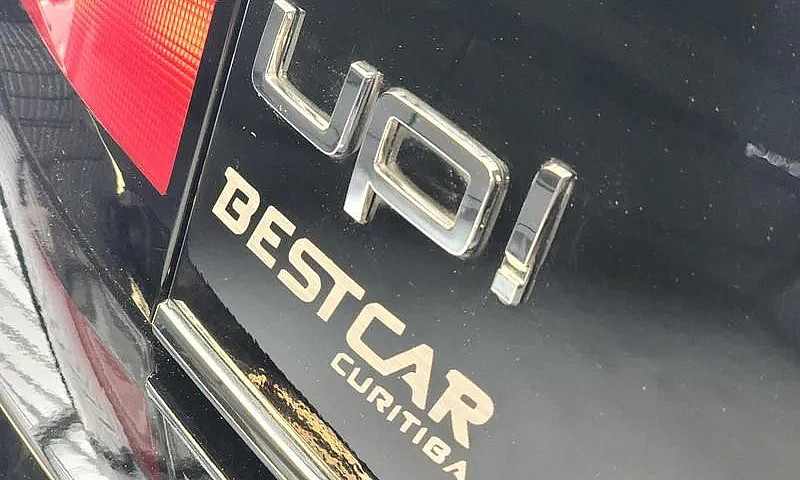 Volkswagen Up! Cross...