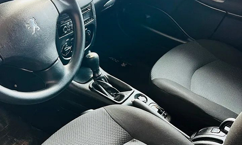 Peugeot 207 Xr 1.4 F...