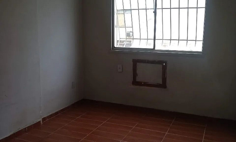 Bom Apto No Condomin...