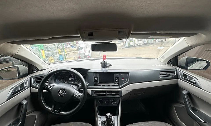 Volkswagen Polo 1.0 ...