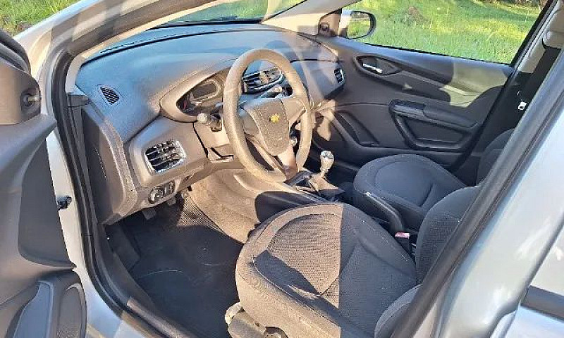 Chevrolet Onix Hatch...