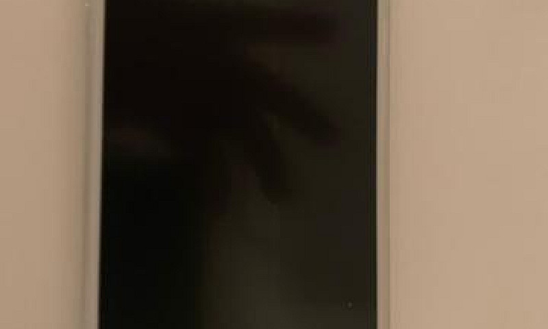 Iphone Plus 64Gb...