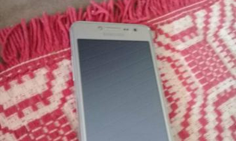 Vende-Se Um Celular ...
