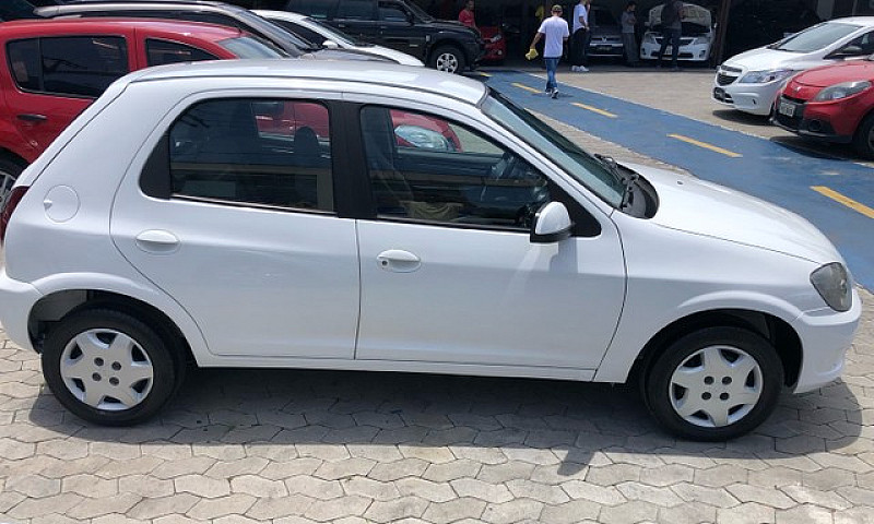 Gm / Chevrolet Celta...