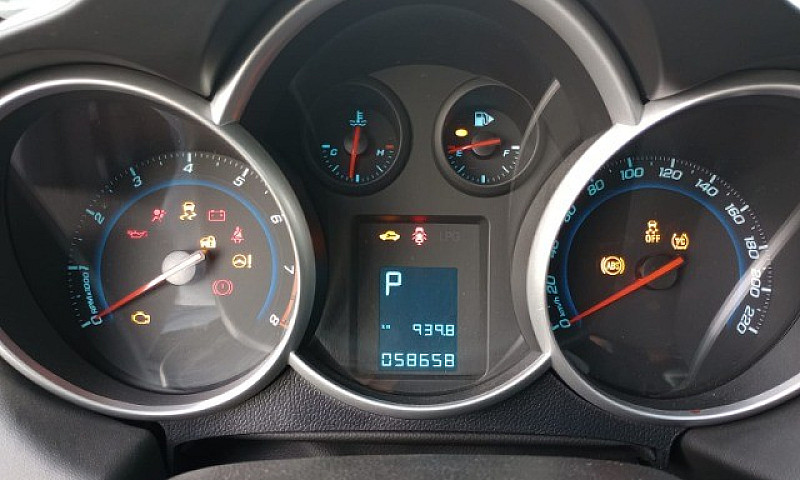 Cruze Lt...