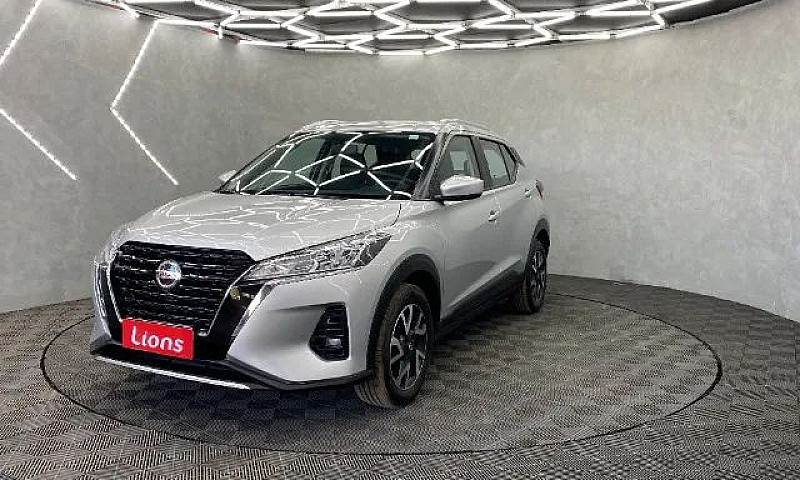 Nissan Kicks Sense 1...