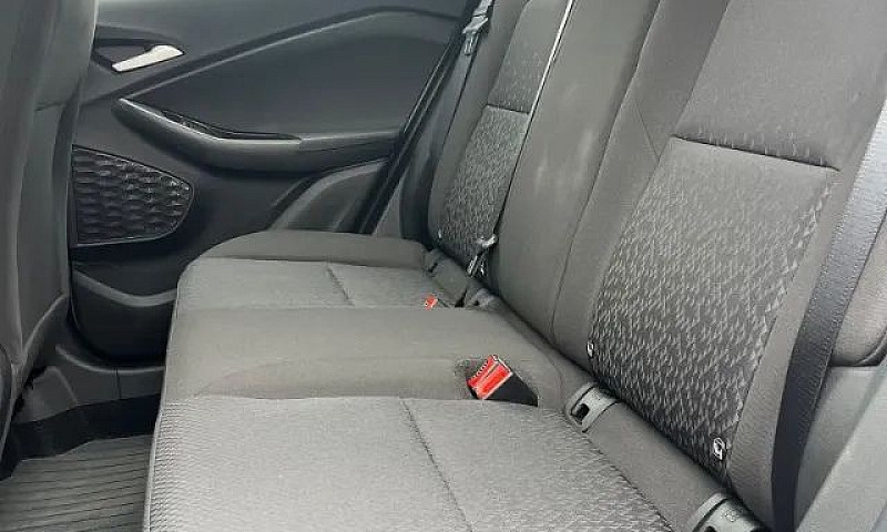 Chevrolet Tracker Lt...