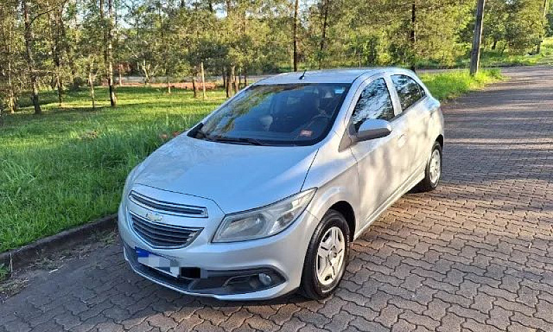 Chevrolet Onix Hatch...
