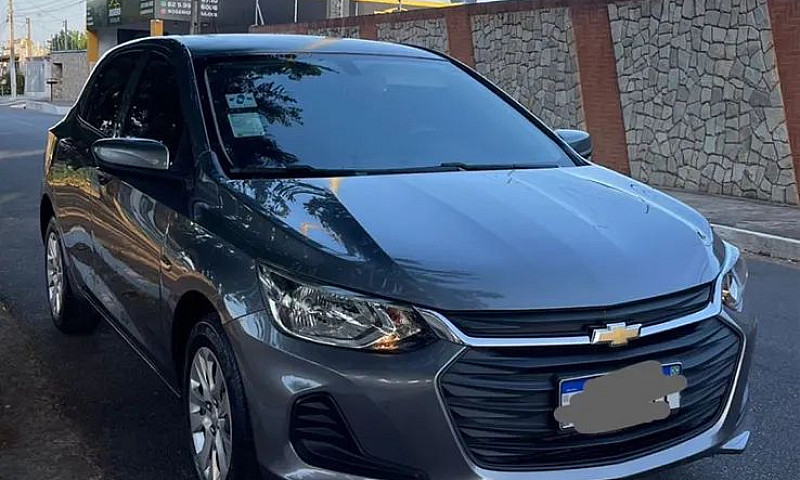 Chevrolet Onix Hatch...