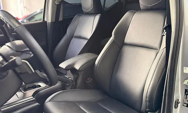 Toyota Hilux Sw4 Srx...