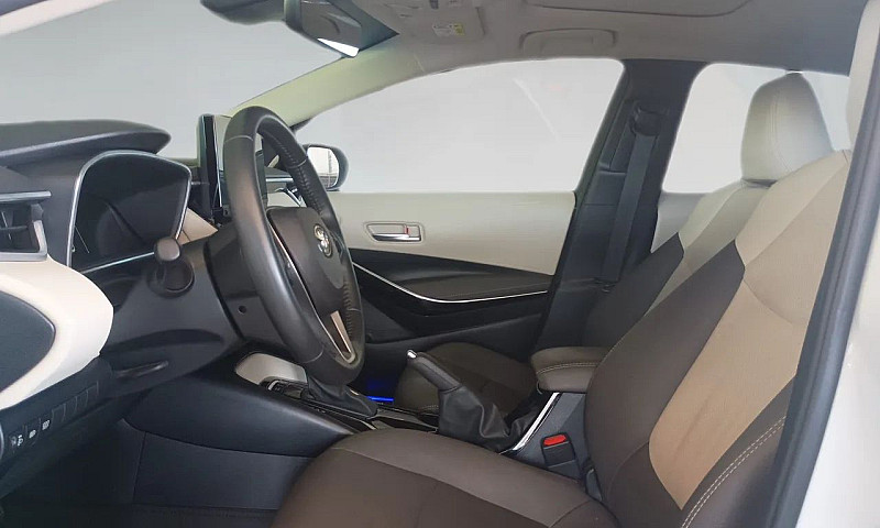 Toyota Corolla Altis...