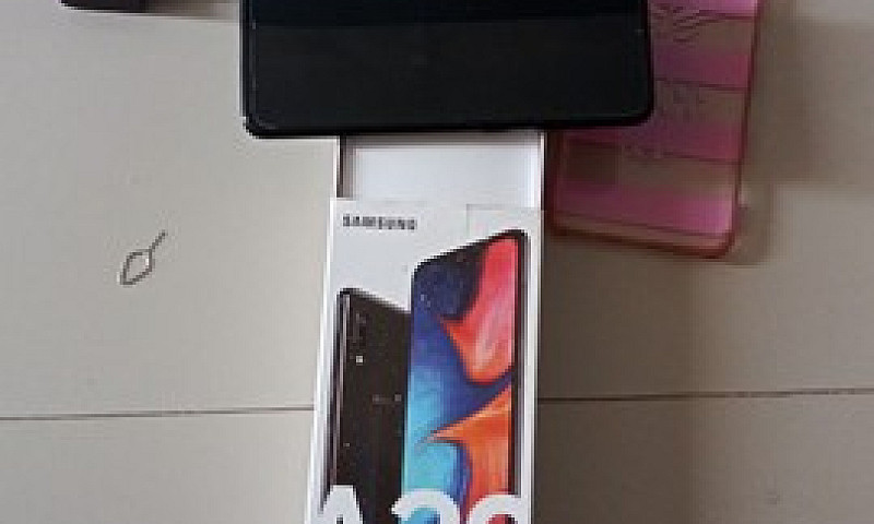 Samsung A20 Semi Nov...