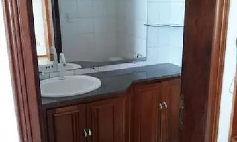 Apartamento Para Alu...