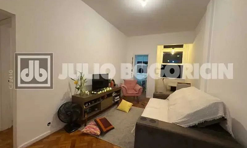 Apartamento : / Resi...