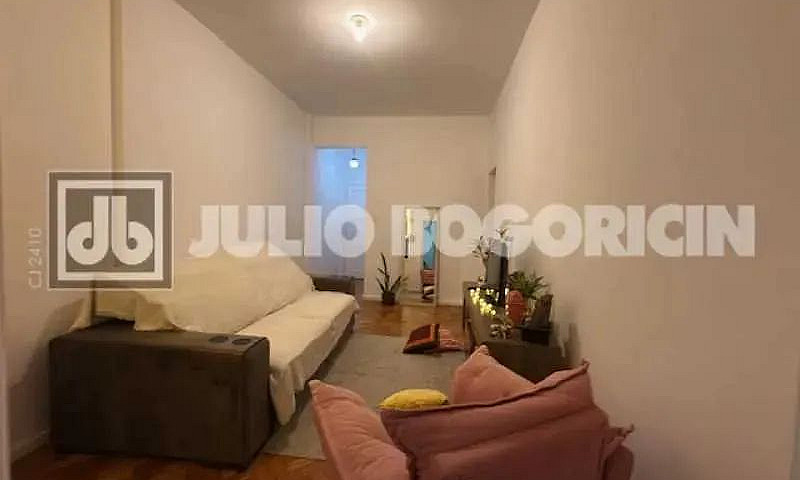 Apartamento : / Resi...
