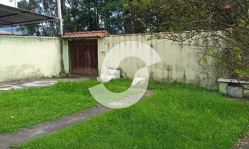 Casa Ampla Com  4 Qu...