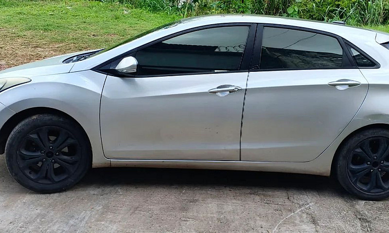 Hyundai I30 1.6 16V ...