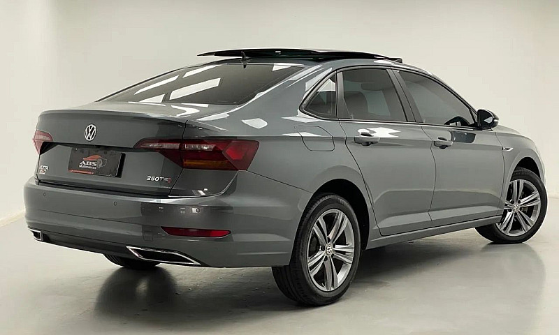 Volkswagen Jetta R-L...