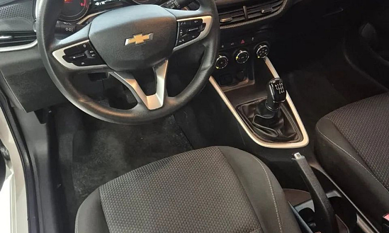 Chevrolet Onix Hatch...