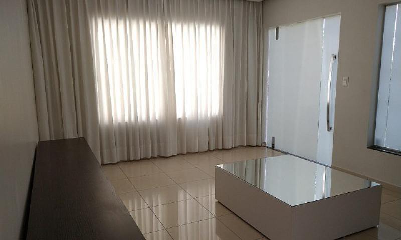 Alguel Casa / Sobrad...