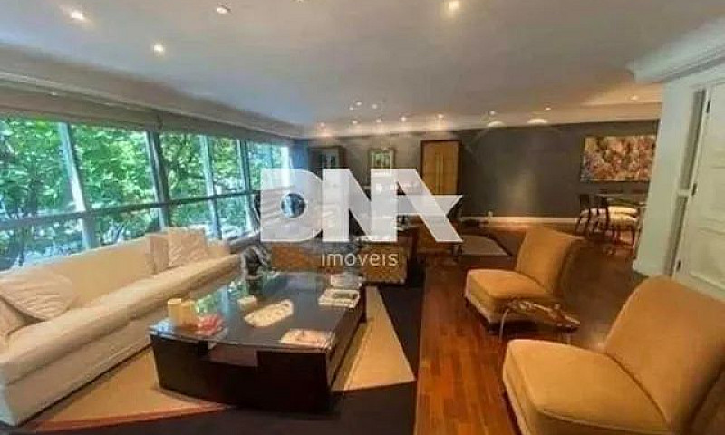 Apartamento-À Venda-...