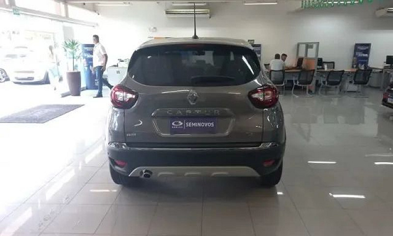 Captur Iconic 1.3 16...