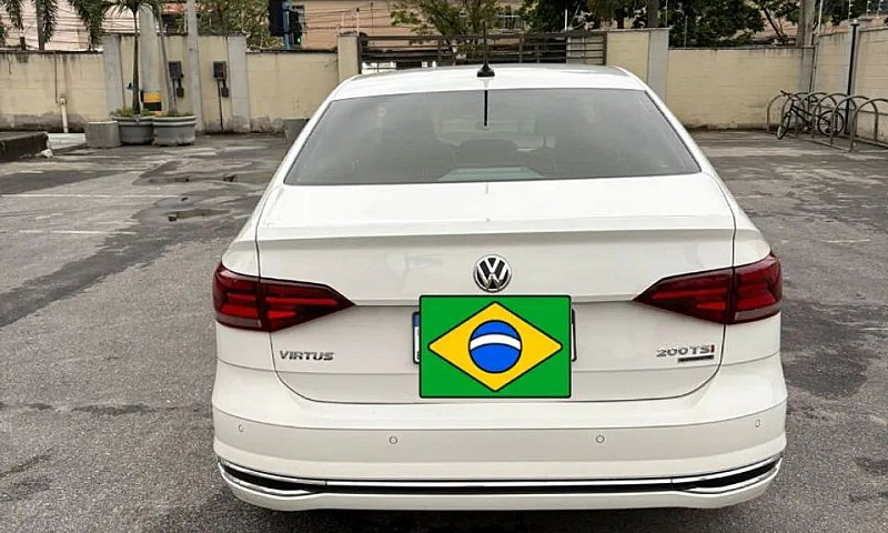 Volkswagen Virtus Hi...