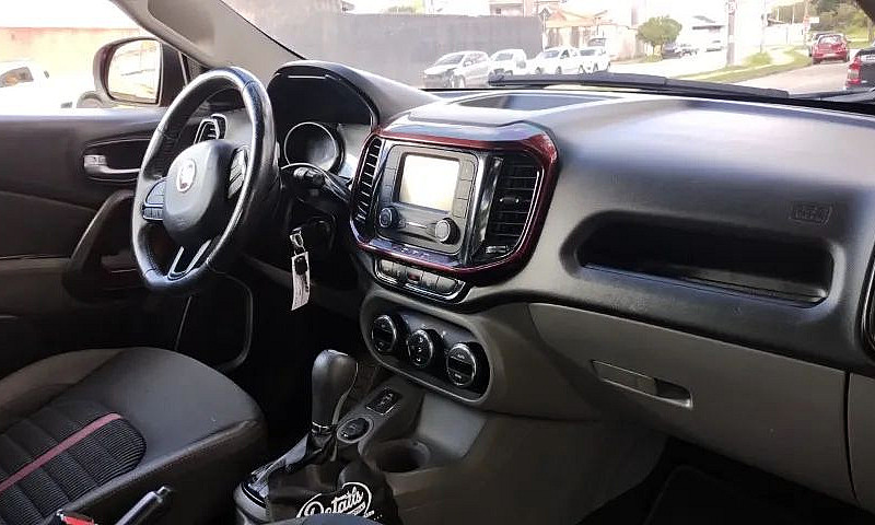 Fiat Toro Freedom Ro...