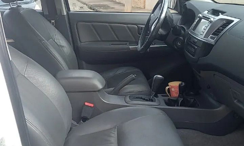 Toyota Hilux Cd Srv ...
