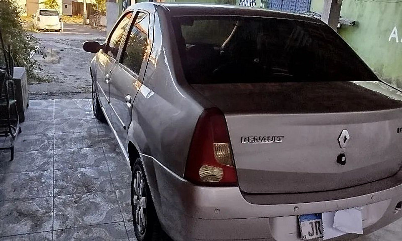 Renault Logan Expres...